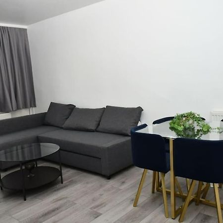 Home Away From Home ลอนดอน ภายนอก รูปภาพ